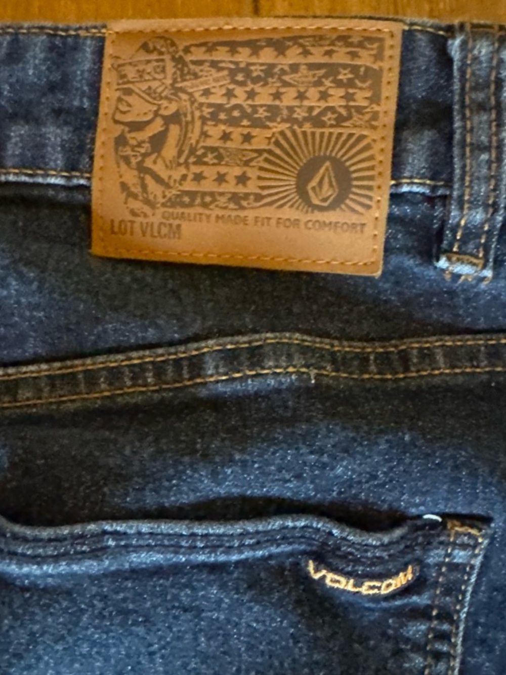 Volcom Men's Dark Blue modern Straight Jeans 32x30 - Picture 4 of 7